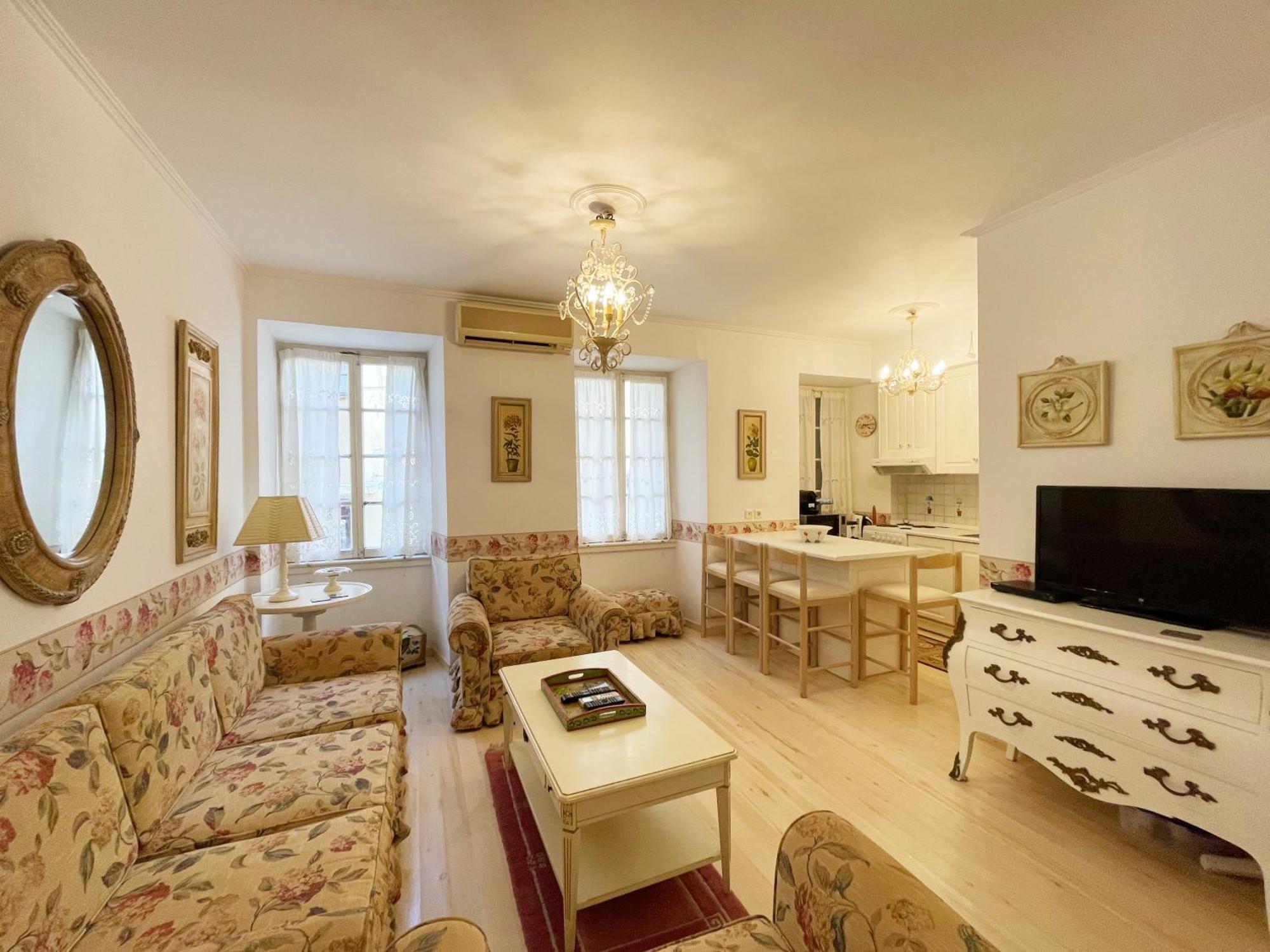 Flora In Nafplia Apartment Nafplio Ngoại thất bức ảnh