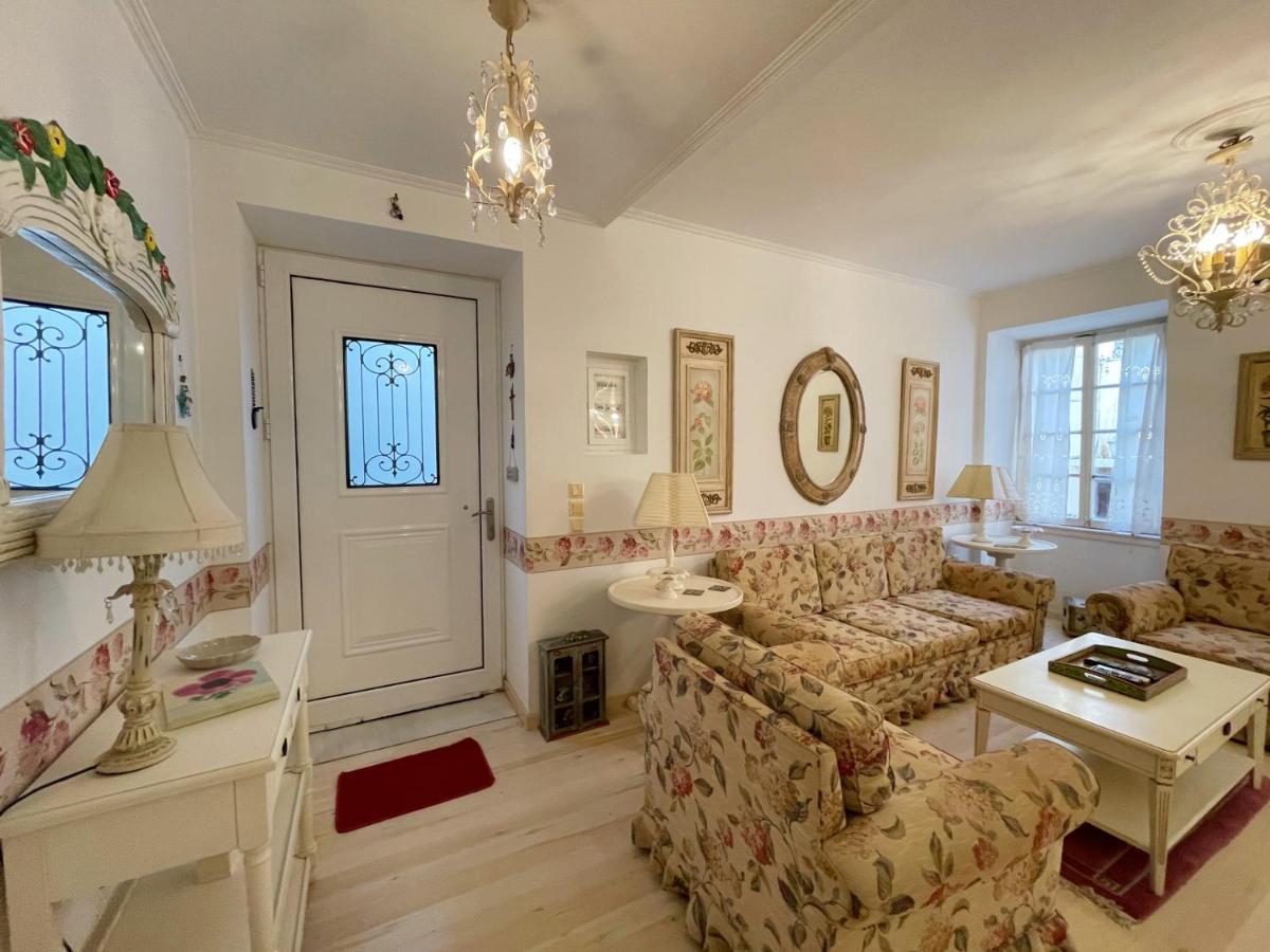 Flora In Nafplia Apartment Nafplio Ngoại thất bức ảnh